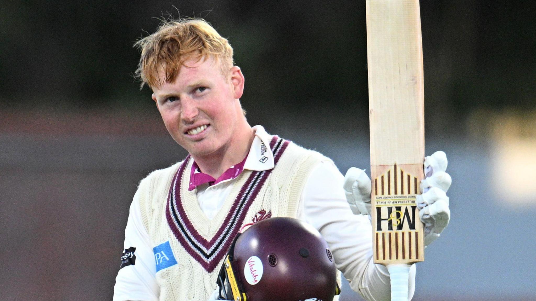 What to do about Rew? England’s dilemma