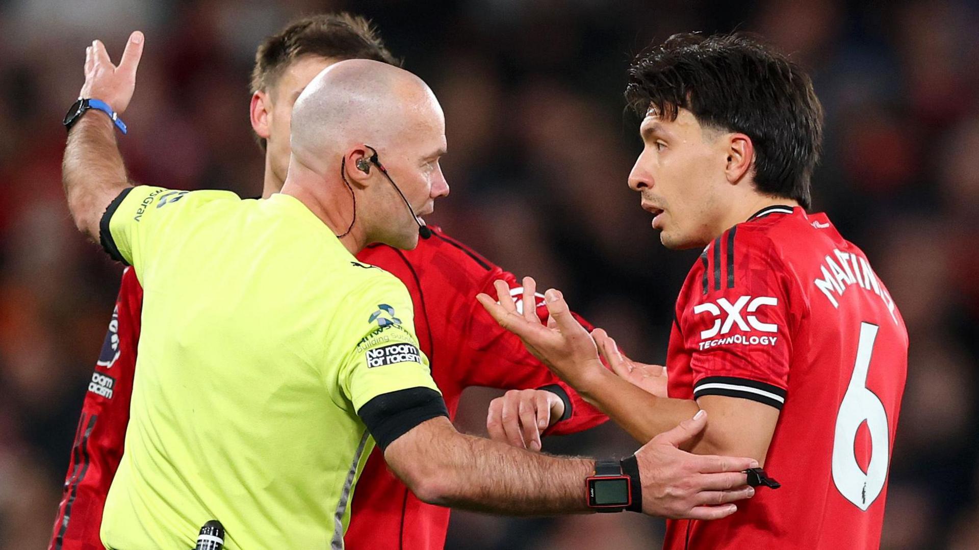 Man Utd’s Martinez sent off for hair-pull against Leeds