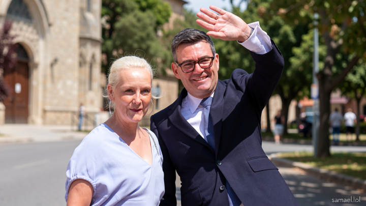 Who is Andy Burnham’s wife, Marie-France van Heel?